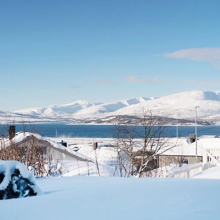 Apartamento Aurora And Midnight Sun Tromsø Exterior foto